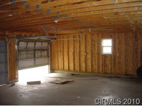 705 East 3rd Street Fairmount, IN 46928 - Photo 8 of 10