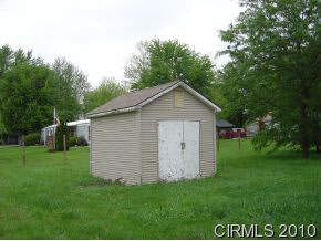 705 East 3rd Street Fairmount, IN 46928 - Photo 10 of 10