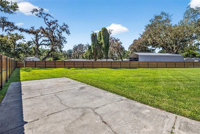 $525,000 | 2401 Natures Court, Valrico, FL 33596