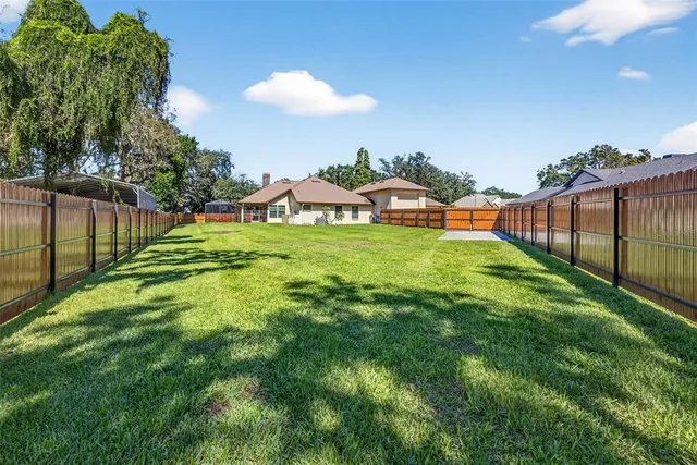 $525,000 | 2401 Natures Court, Valrico, FL 33596