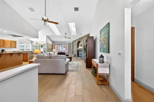 $525,000 | 2401 Natures Court, Valrico, FL 33596