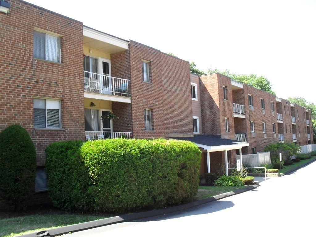 65 Westridge Road, Unit F10 New London, CT 06320 - Photo 1 of 1 Gallery Image 1