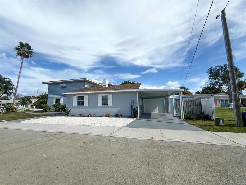 13290 3rd Street East Madeira Beach, FL 33708 - Photo 2 of 28