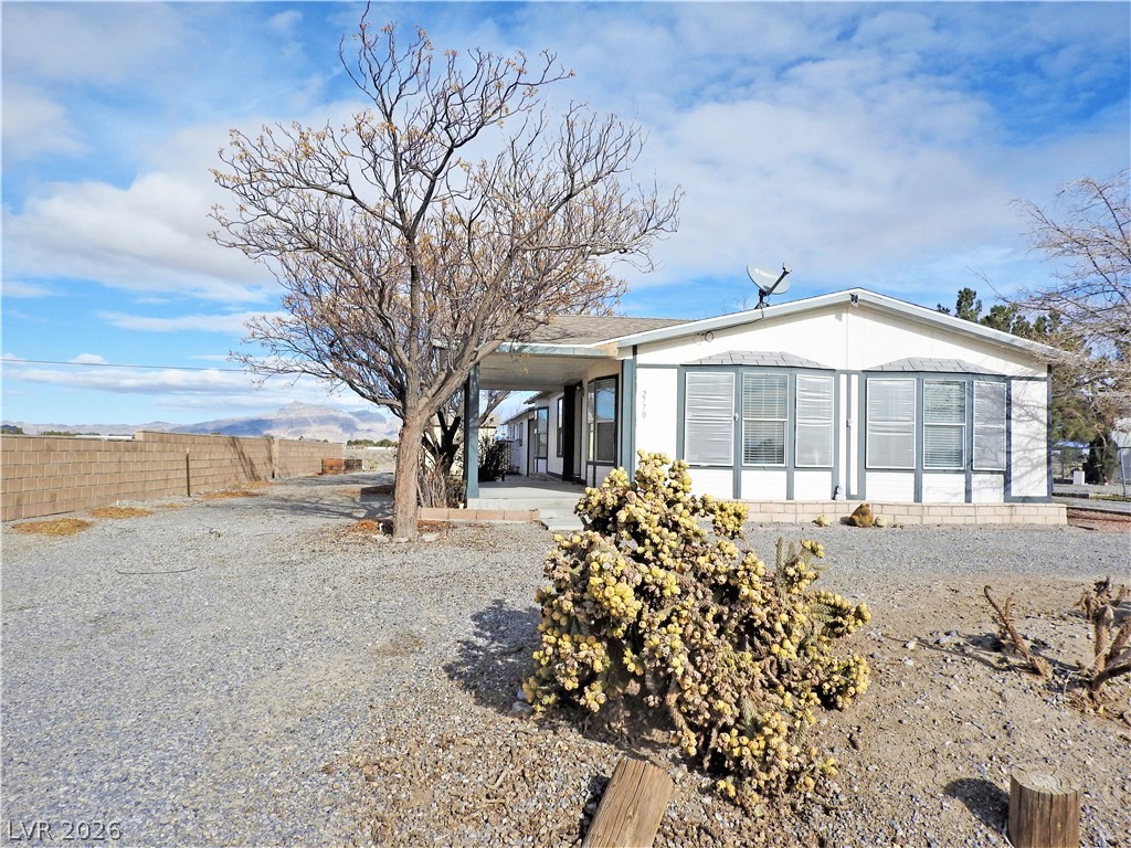 2770 Rio Rico Drive, Unit 4 Pahrump, NV 89048 - Photo 3 of 37