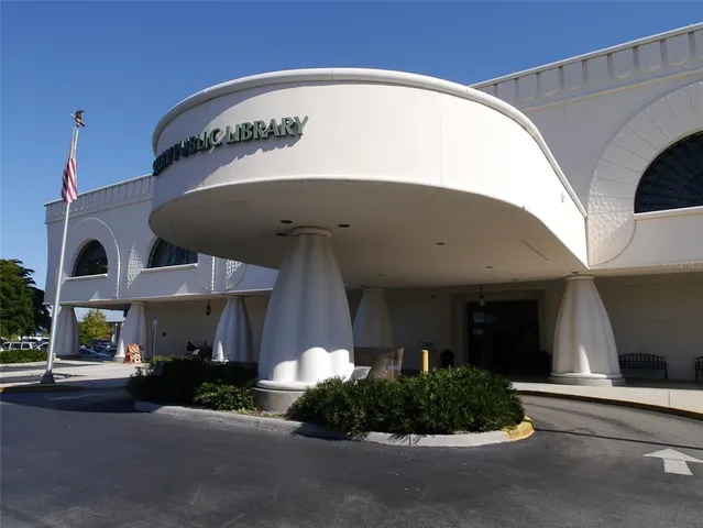 $799,500 | 1558 4th Street, Unit 210, Sarasota, FL 34236