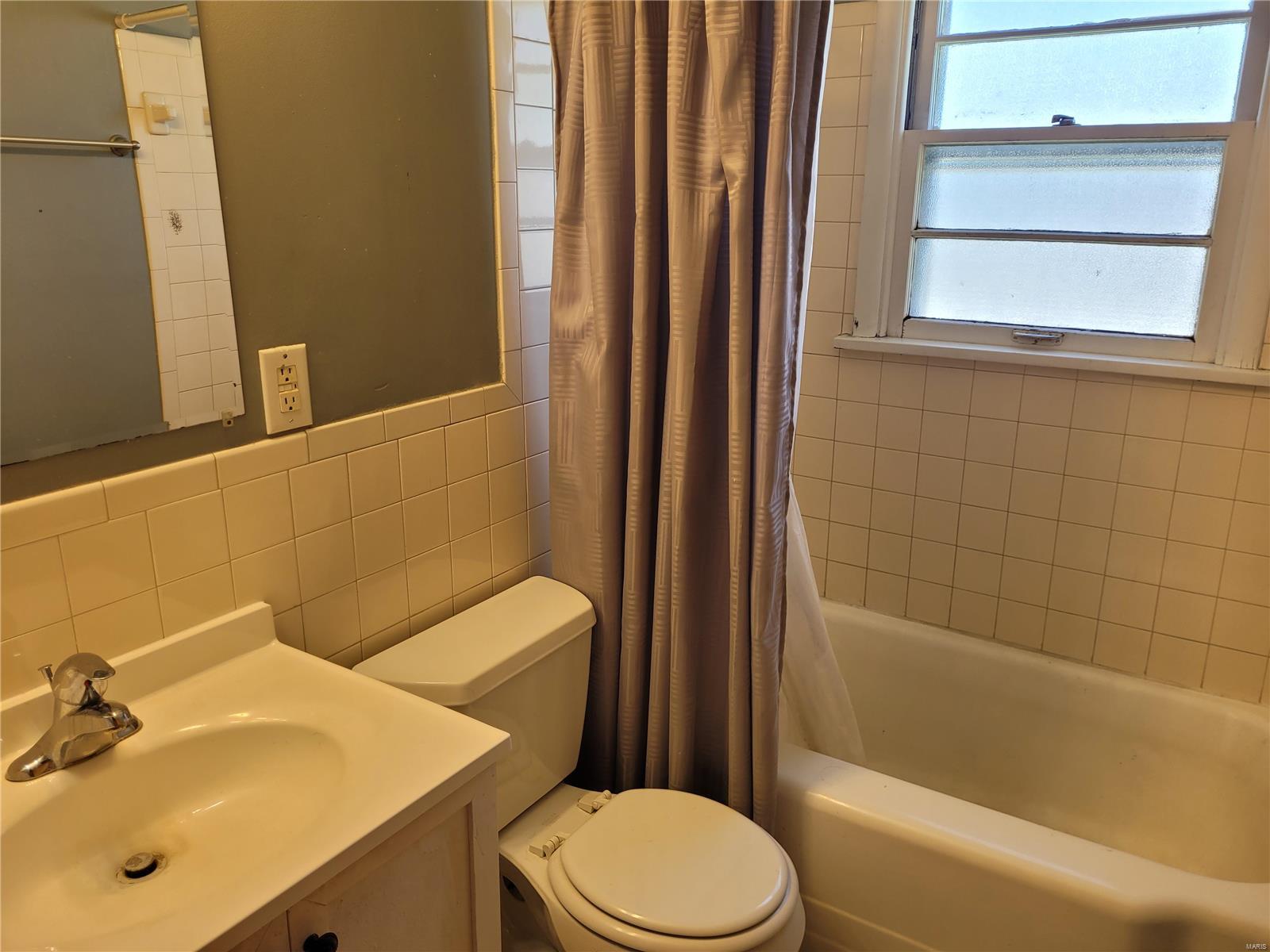 4021 Mt Olive Road St. Louis, MO 63125 - Photo 9 of 28 Gallery Image 9
