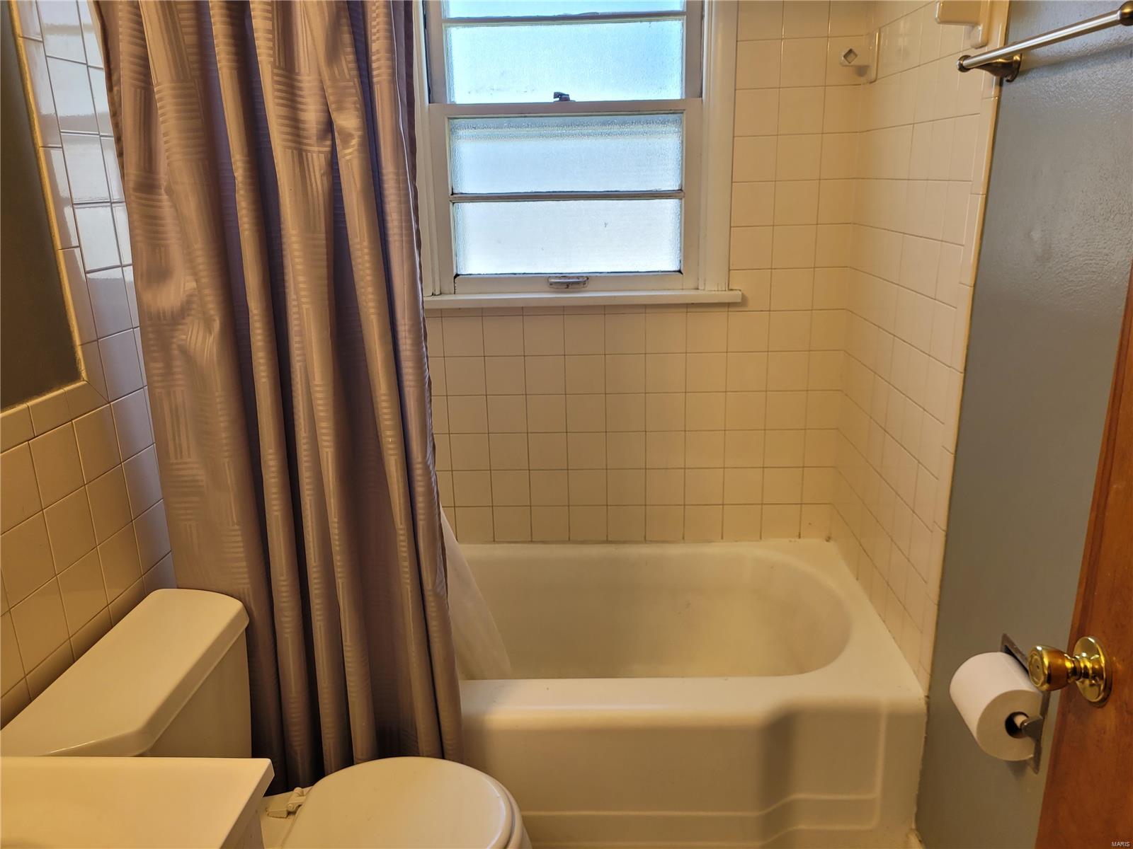 4021 Mt Olive Road St. Louis, MO 63125 - Photo 10 of 28 Gallery Image 10
