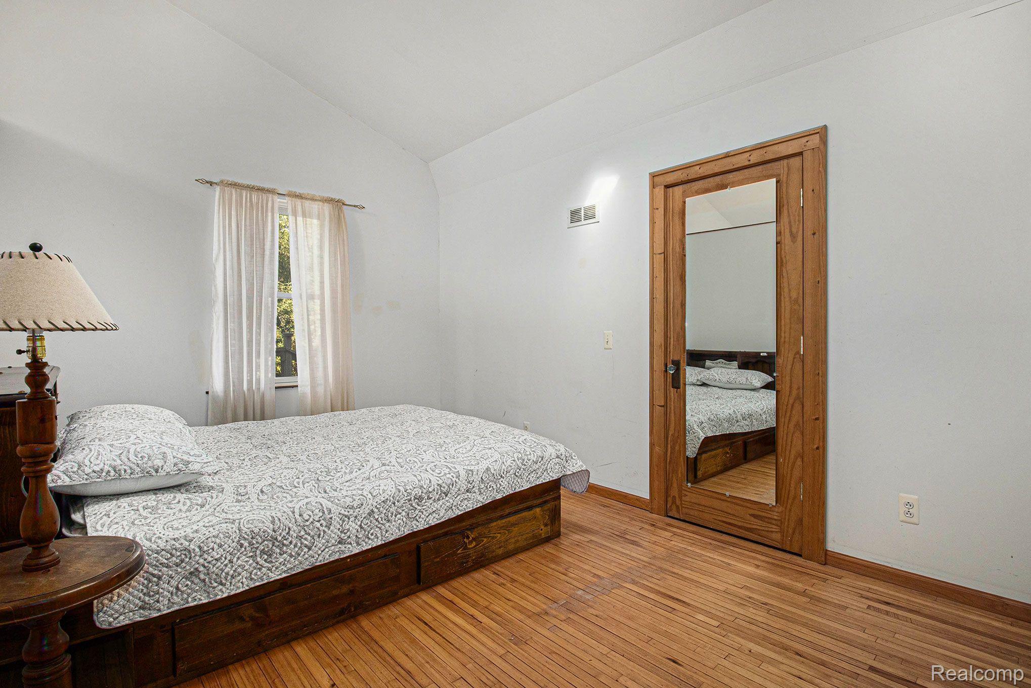 8687 Antcliff Road Howell, MI 48855 - Photo 26 of 41 Gallery Image 26