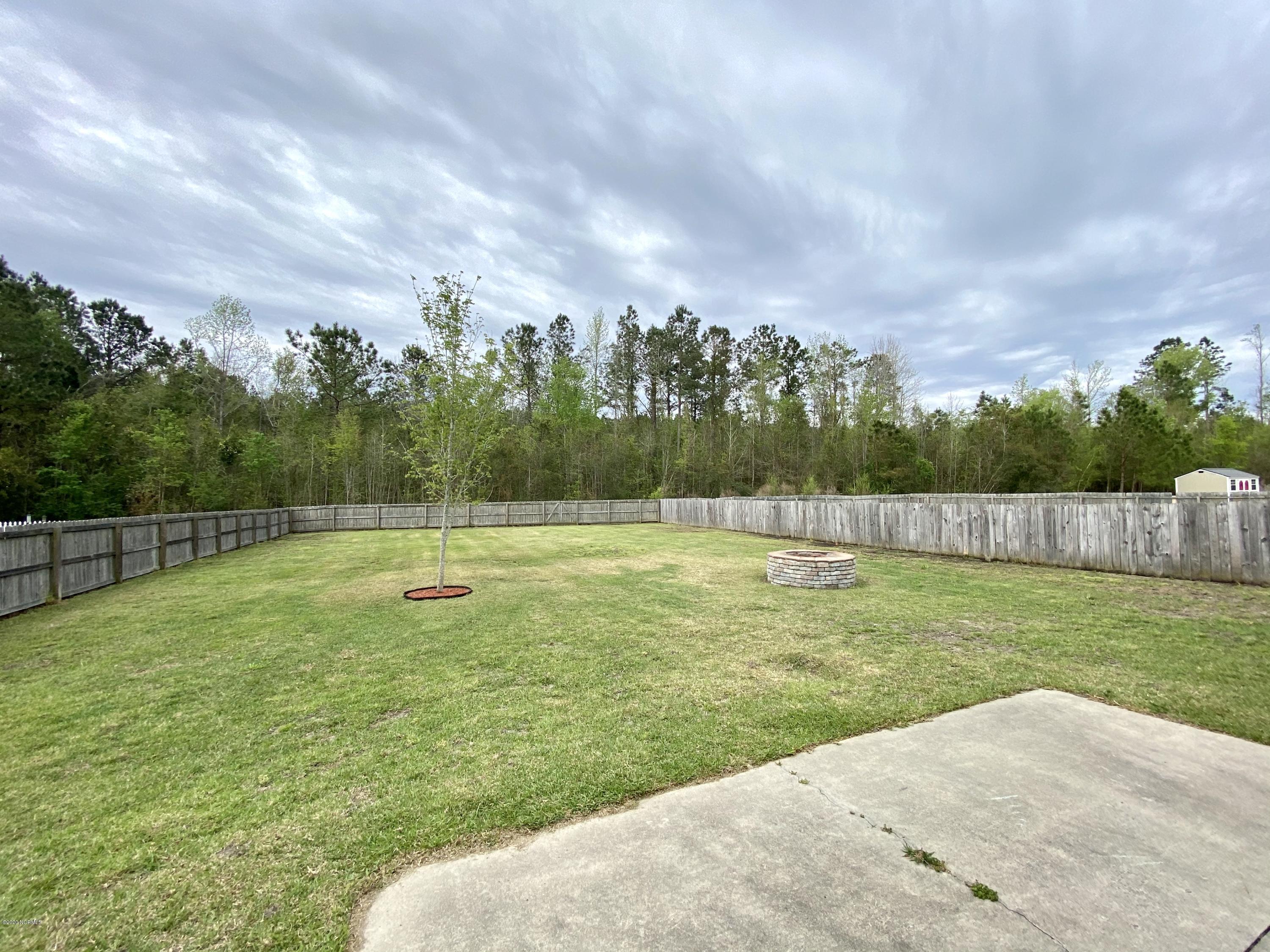 277 Station House Road New Bern, NC 28562 - Photo 33 of 48 Backyard