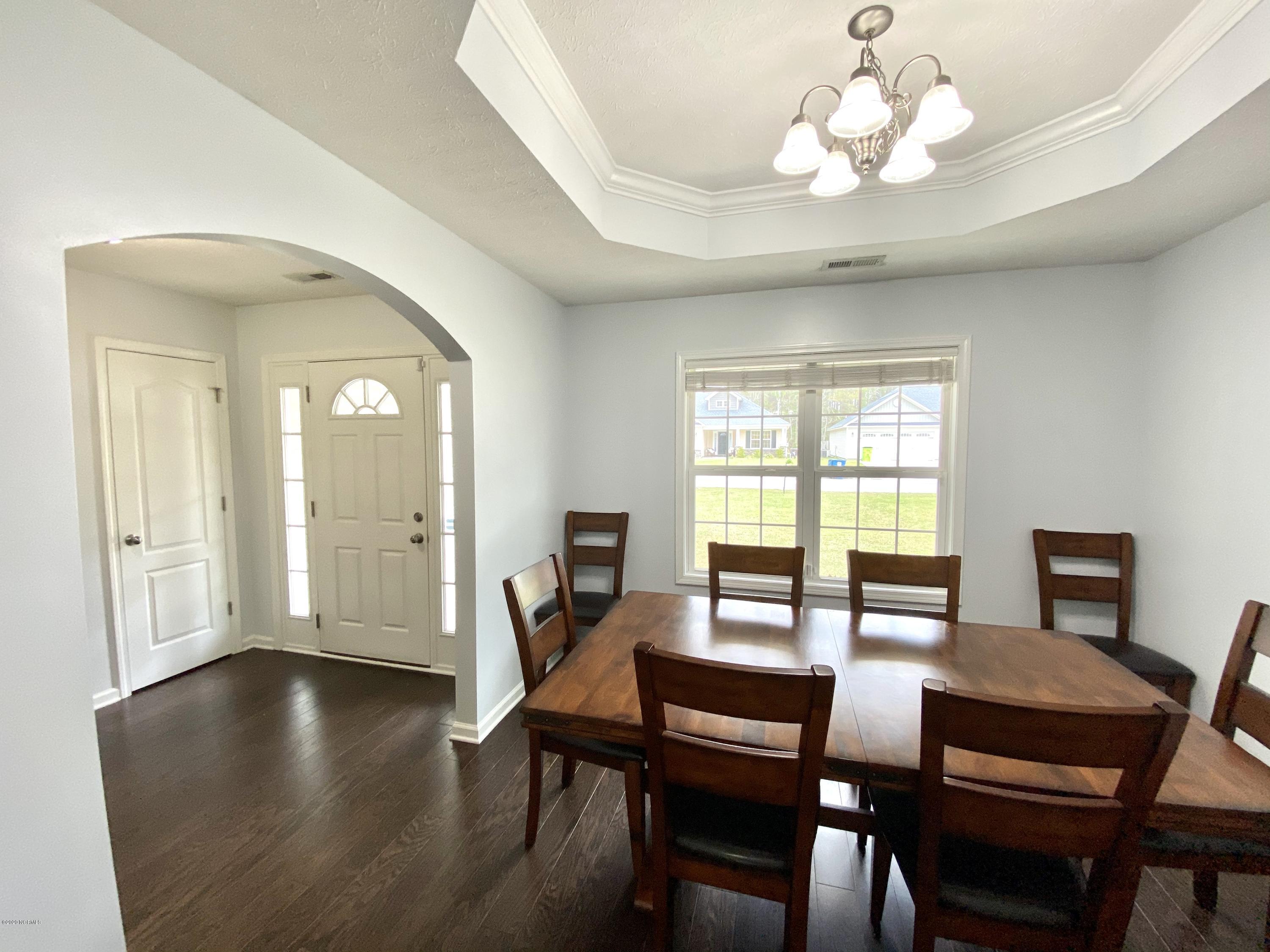 277 Station House Road New Bern, NC 28562 - Photo 10 of 48 Dining Room