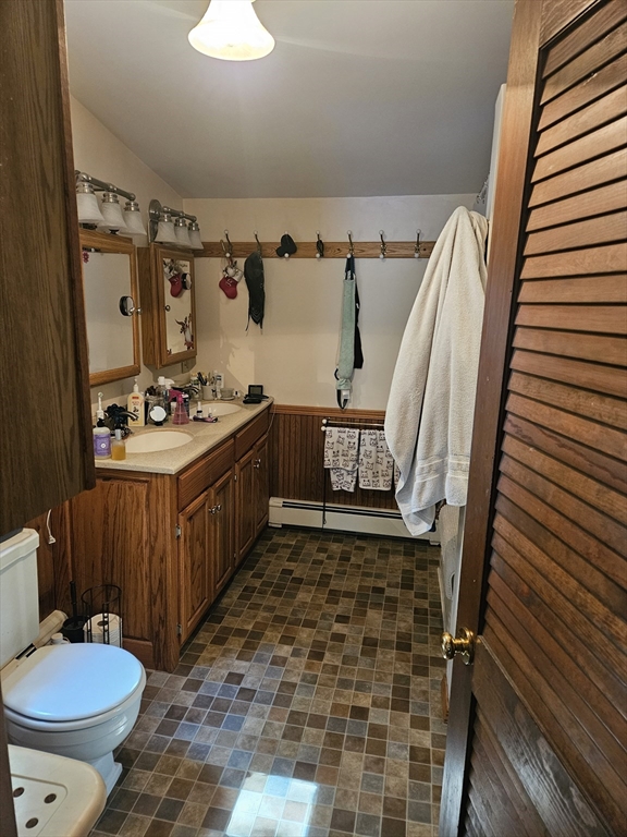 9 Pinecrest Road Littleton, MA 01460 - Photo 8 of 16 Gallery Image 8