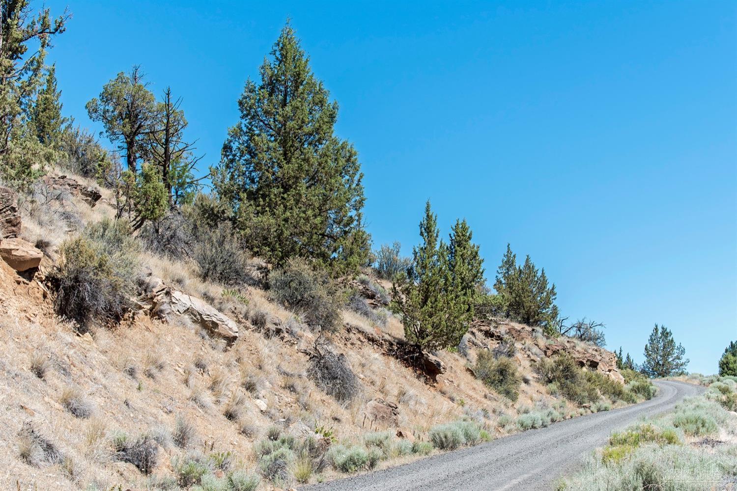 18075 Mountain View Road Sisters, OR 97759 - Photo 6 of 16 Gallery Image 6