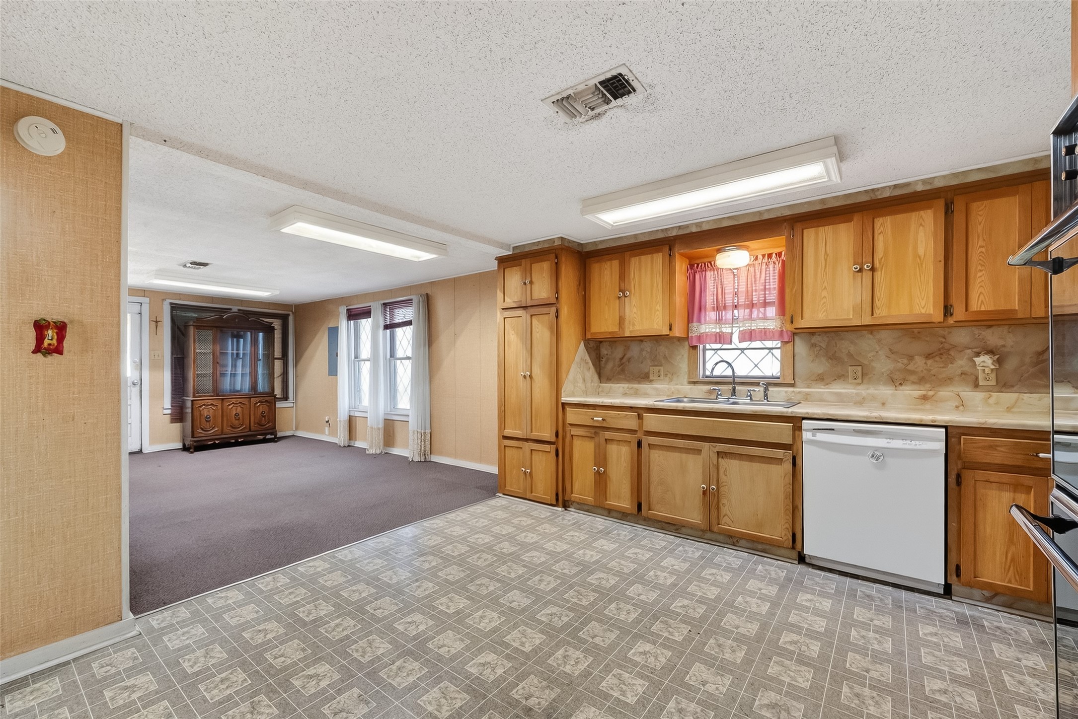 5116 Ike Franks Road Santa Fe, TX 77517 - Photo 12 of 40