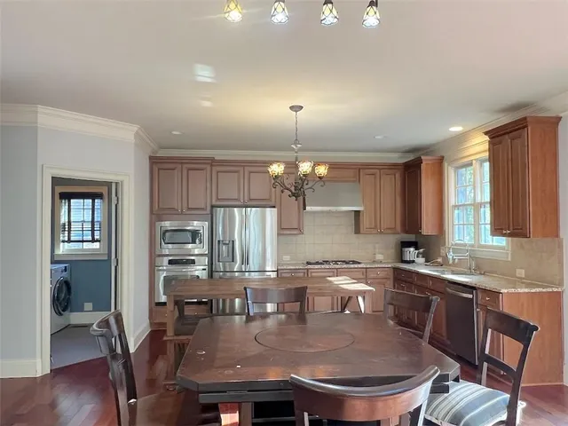 $3,990 | 8210 Prestwick Circle, Duluth, GA 30097