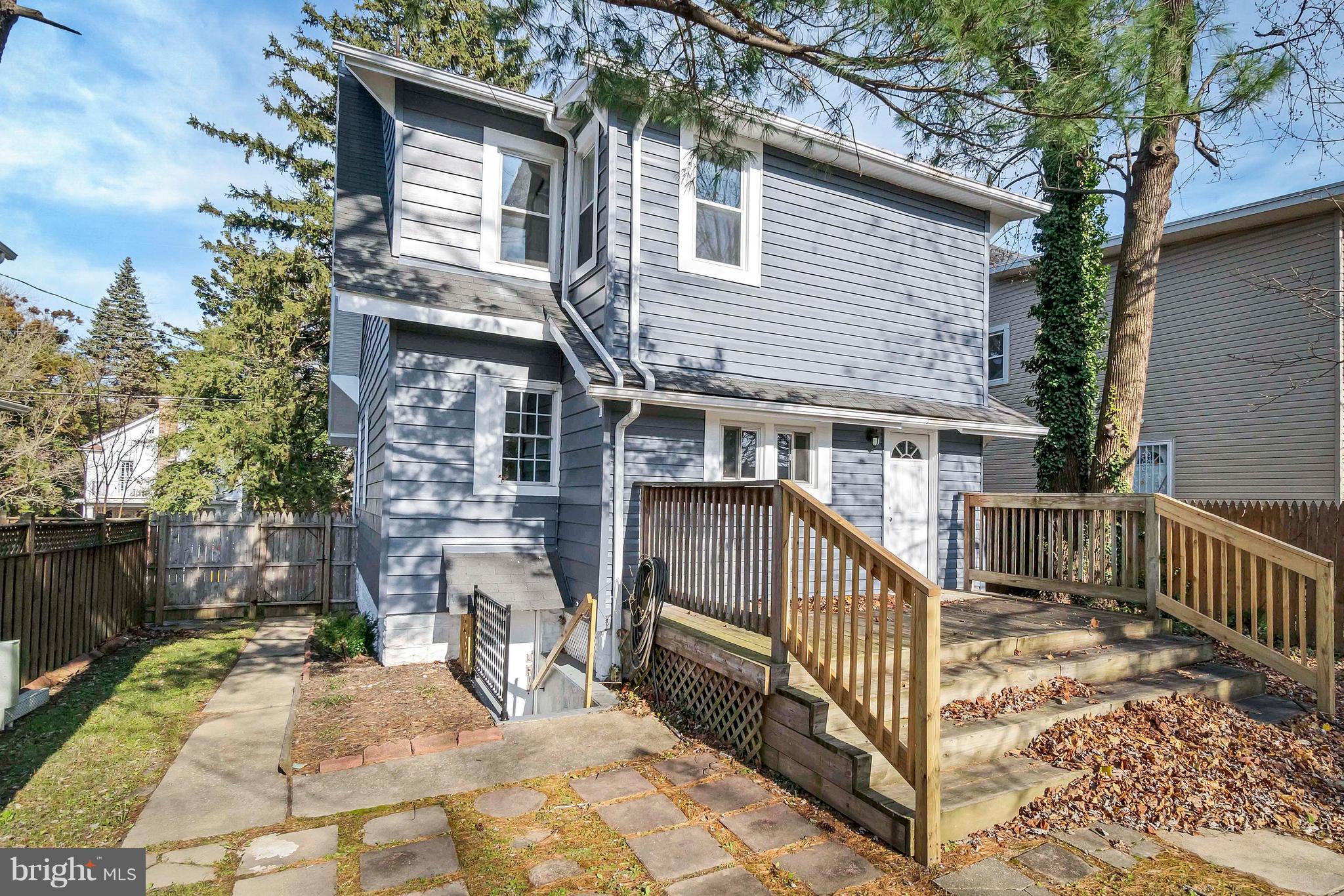 605 St Dunstans Road Baltimore, MD 21212 - Photo 39 of 43 a view of a house with wooden fence