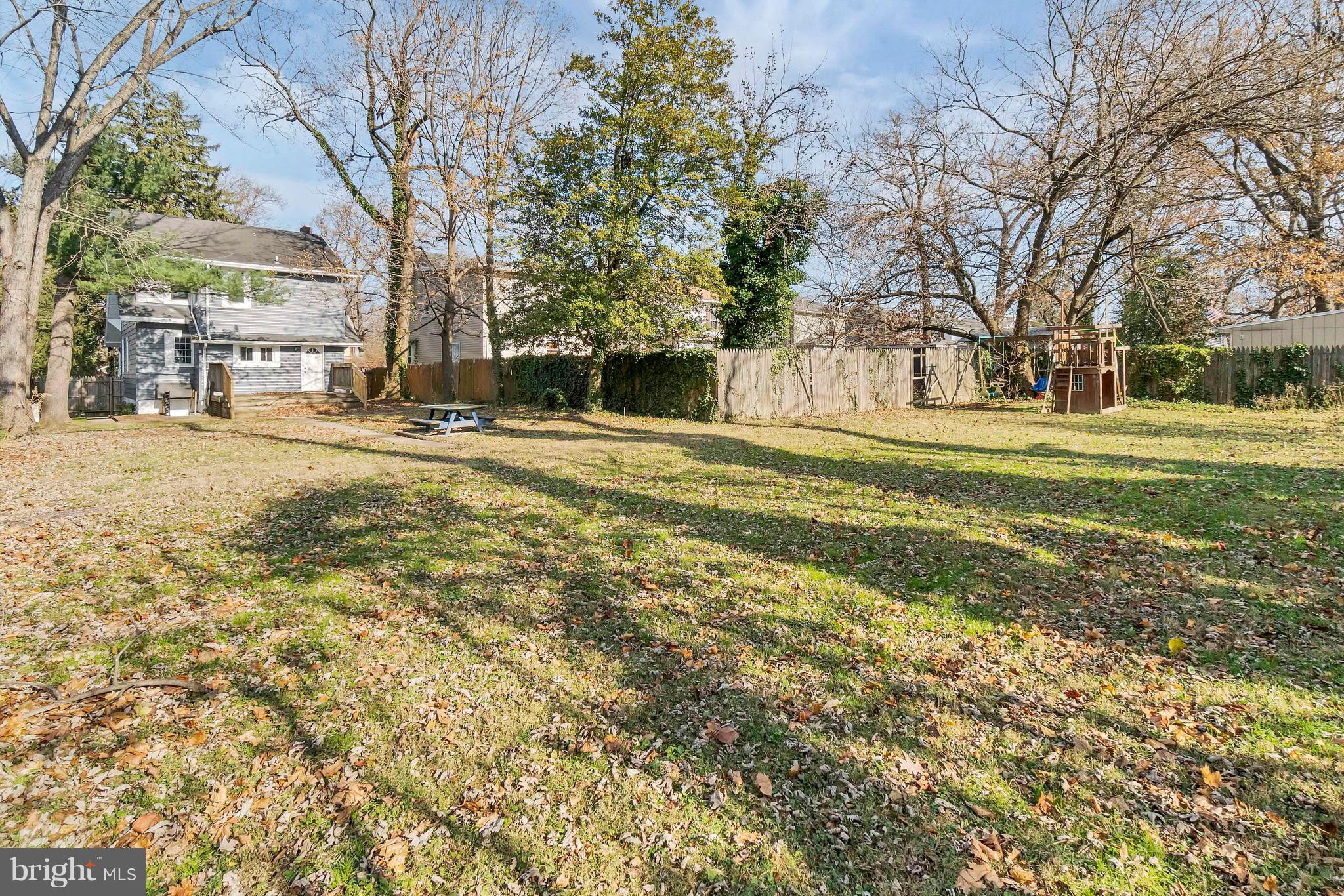 605 St Dunstans Road Baltimore, MD 21212 - Photo 41 of 43 a view of a yard with a trees