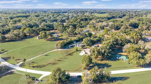 $489,900 | 465 Northeast 155th Street Road, Citra, FL 32113