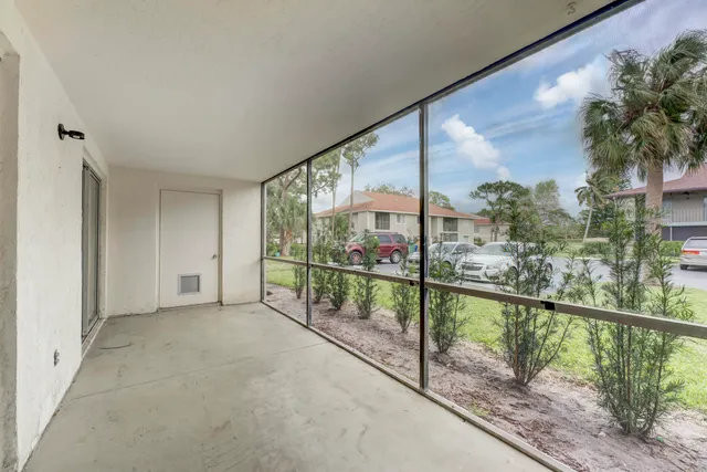 $2,400 | 6446 Chasewood Drive, Unit B, Jupiter, FL 33458