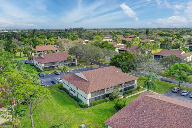 $2,400 | 6446 Chasewood Drive, Unit B, Jupiter, FL 33458