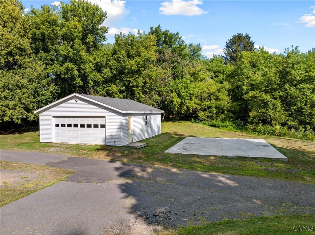 243 Main Street Whitestown, NY 13417 - Photo 4 of 50 New 2 car garage