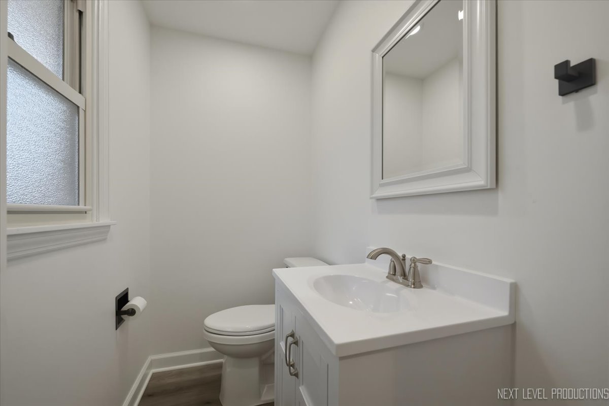 123 North Rosedale Avenue Aurora, IL 60506 - Photo 12 of 23