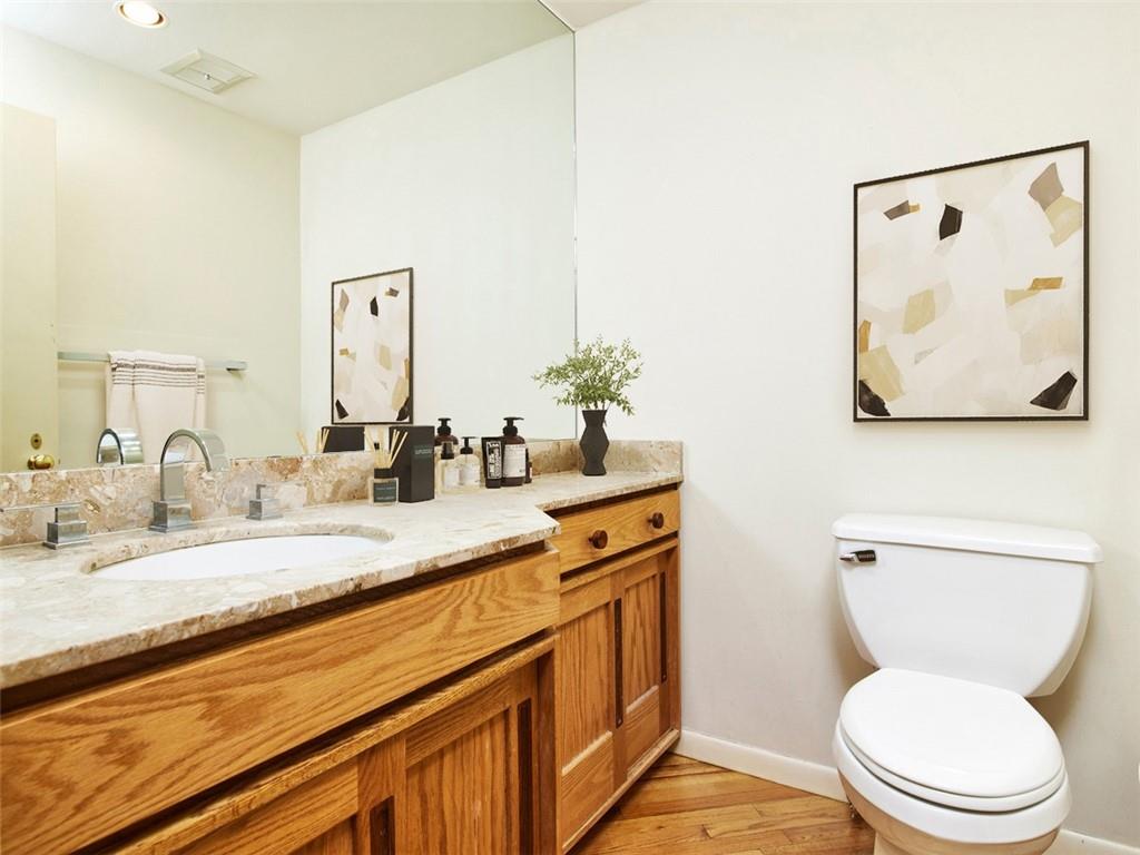 5000 5th, Unit 101 Pittsburgh, PA 15232 - Photo 18 of 38 Powder room.