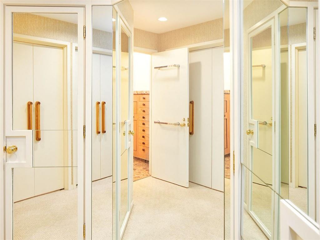 5000 5th, Unit 101 Pittsburgh, PA 15232 - Photo 27 of 38 Primary dressing area with a plethora of mirrors, closets and walk-ins.