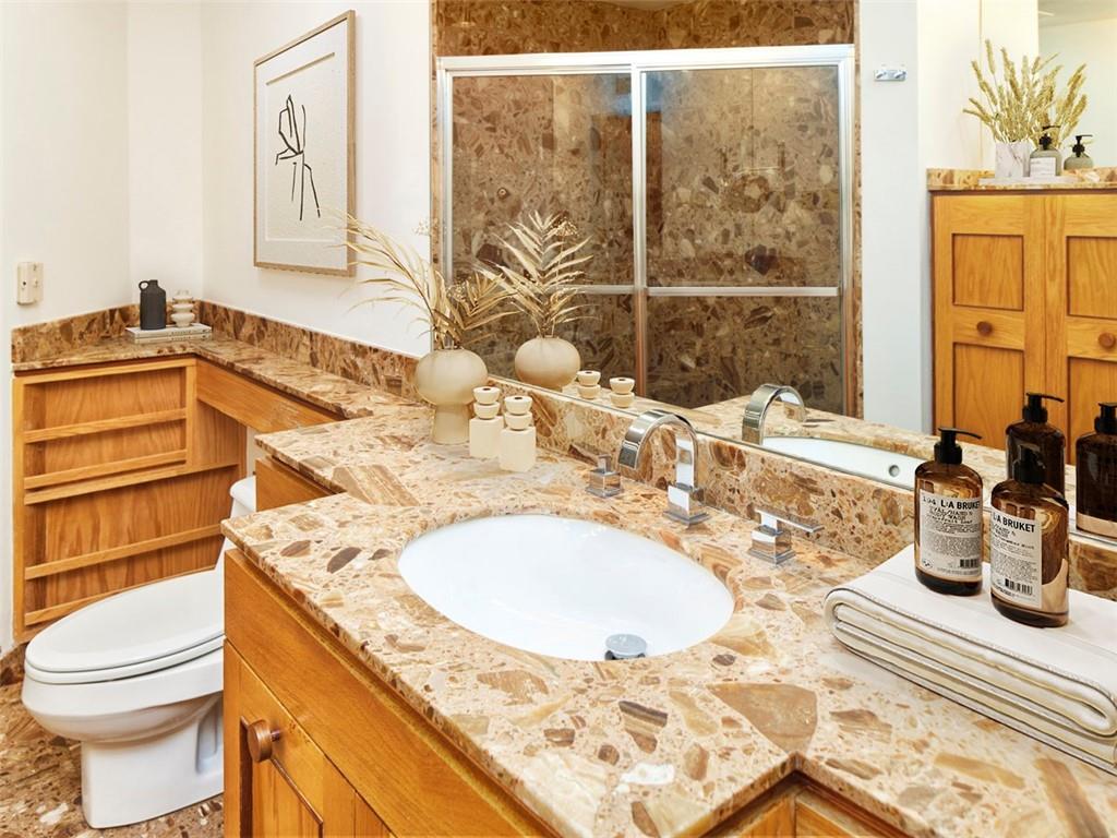 5000 5th, Unit 101 Pittsburgh, PA 15232 - Photo 29 of 38 Primary bathroom.