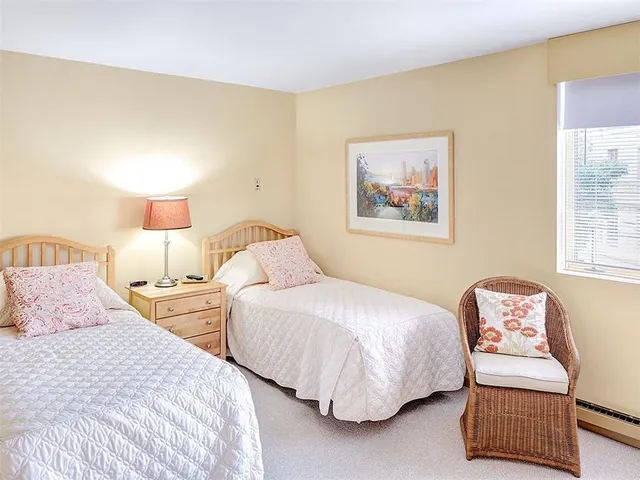 $840,000 | 5000 5th, Unit 101, Pittsburgh, PA 15232