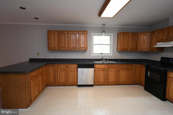 $2,700 | 20503 Chestnut Ridge Drive, Leonardtown, MD 20650