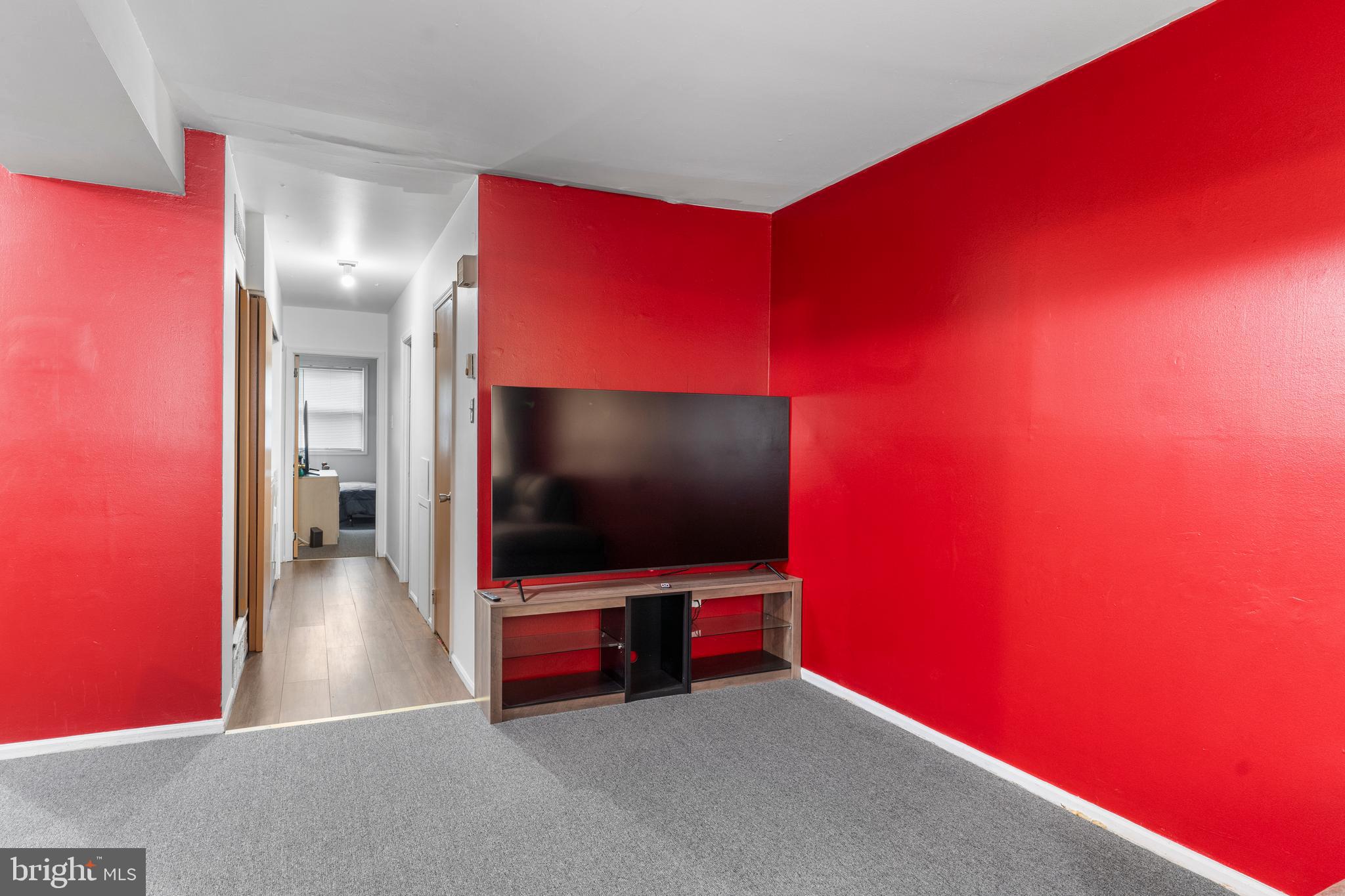 2833 Saxton Road Philadelphia, PA 19114 - Photo 24 of 38