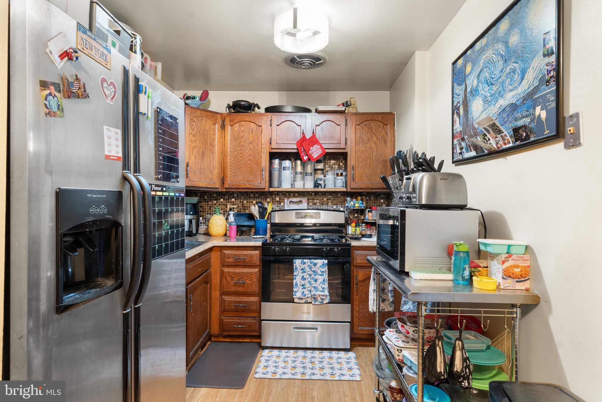 2833 Saxton Road Philadelphia, PA 19114 - Photo 6 of 38