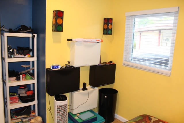 200 Lancaster Street Boca Raton, FL 33487 - Photo 33 of 43 a view of a workspace with furniture and a window