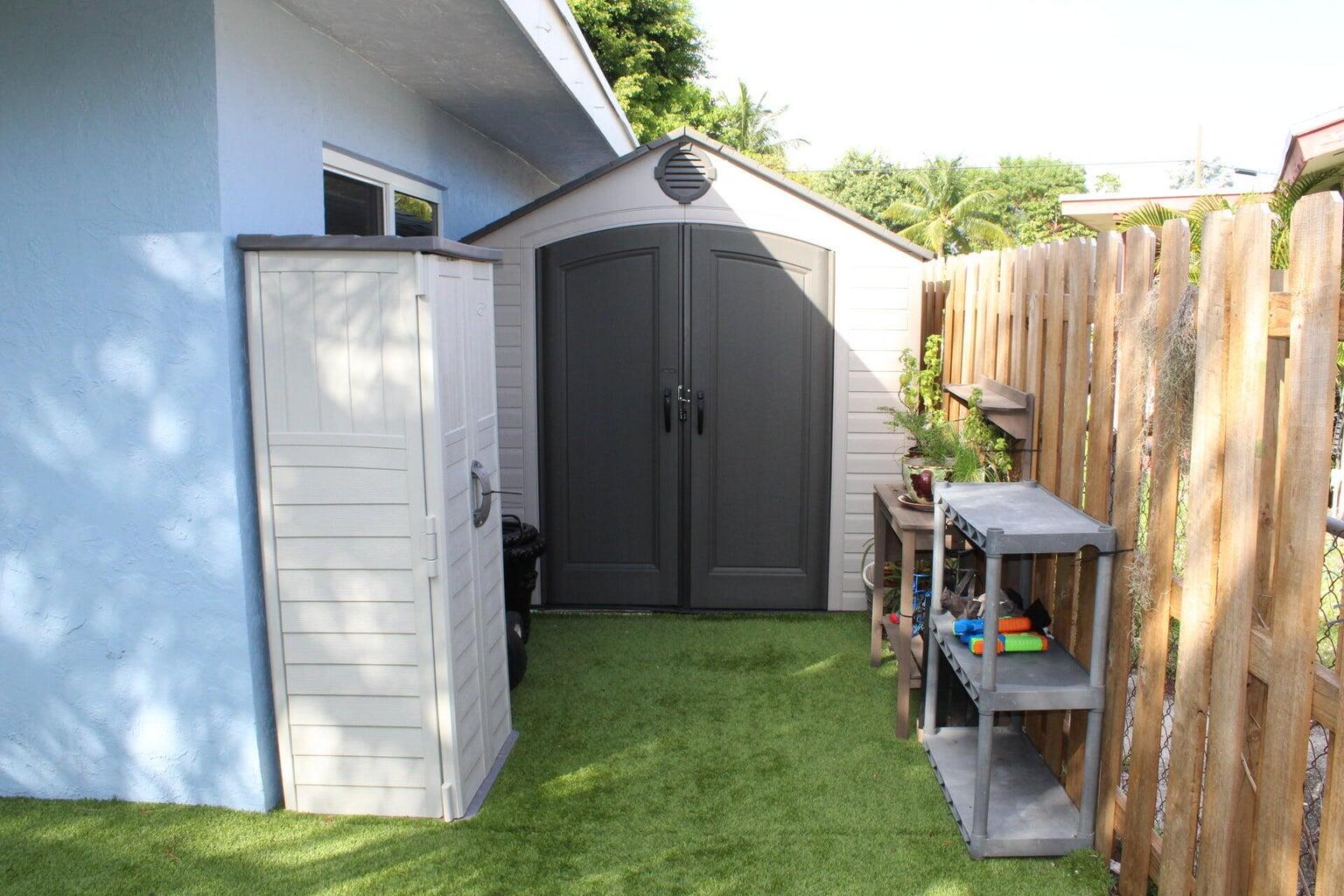 200 Lancaster Street Boca Raton, FL 33487 - Photo 43 of 43 a house view with a backyard space