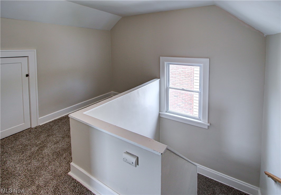 975 Pembrook Road Cleveland, OH 44121 - Photo 28 of 35