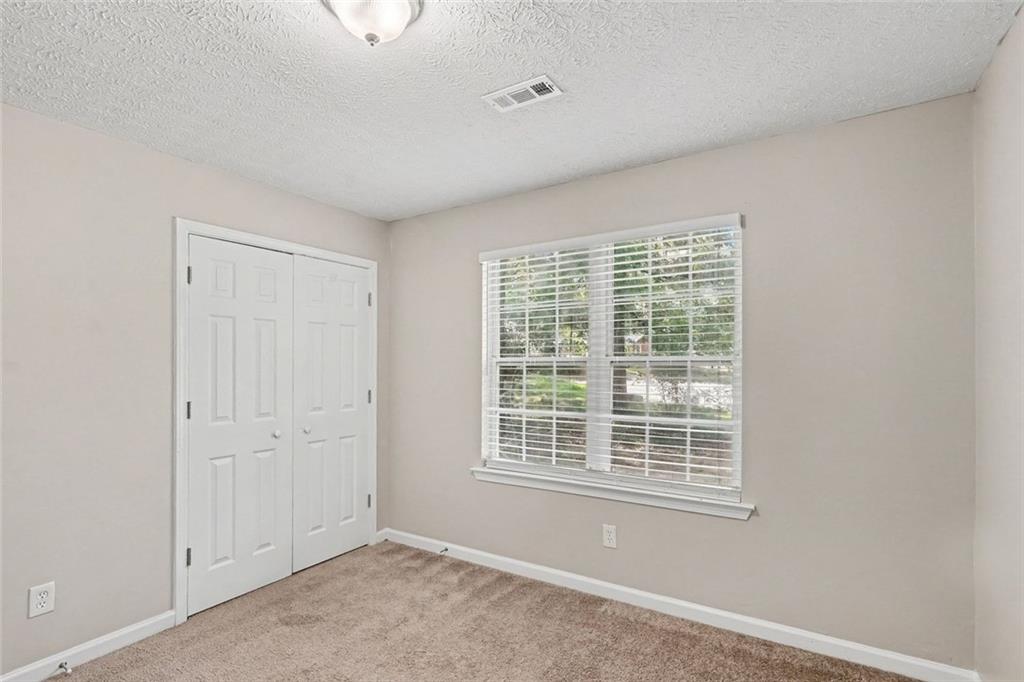 240 Spring Circle Senoia, GA 30276 - Photo 7 of 17 Gallery Image 7
