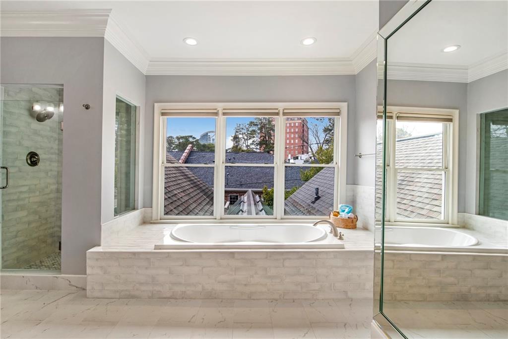 3685 Peachtree Road Northeast, Unit 10 Atlanta, GA 30319 - Photo 30 of 44