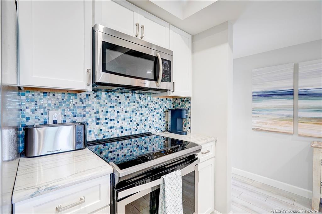 5602 Northeast Gulfstream Way Stuart, FL 34996 - Photo 12 of 55