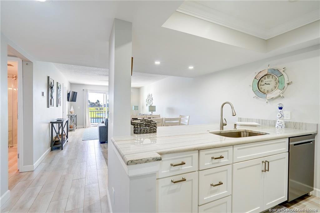 5602 Northeast Gulfstream Way Stuart, FL 34996 - Photo 14 of 55