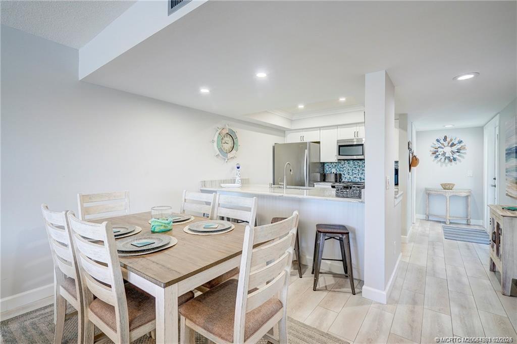 5602 Northeast Gulfstream Way Stuart, FL 34996 - Photo 15 of 55