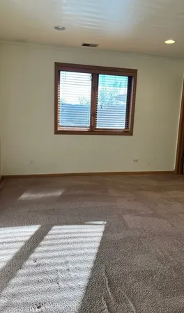 $1,900 | 5140 Shadow Creek Drive, Unit 12, Oak Forest, IL 60452