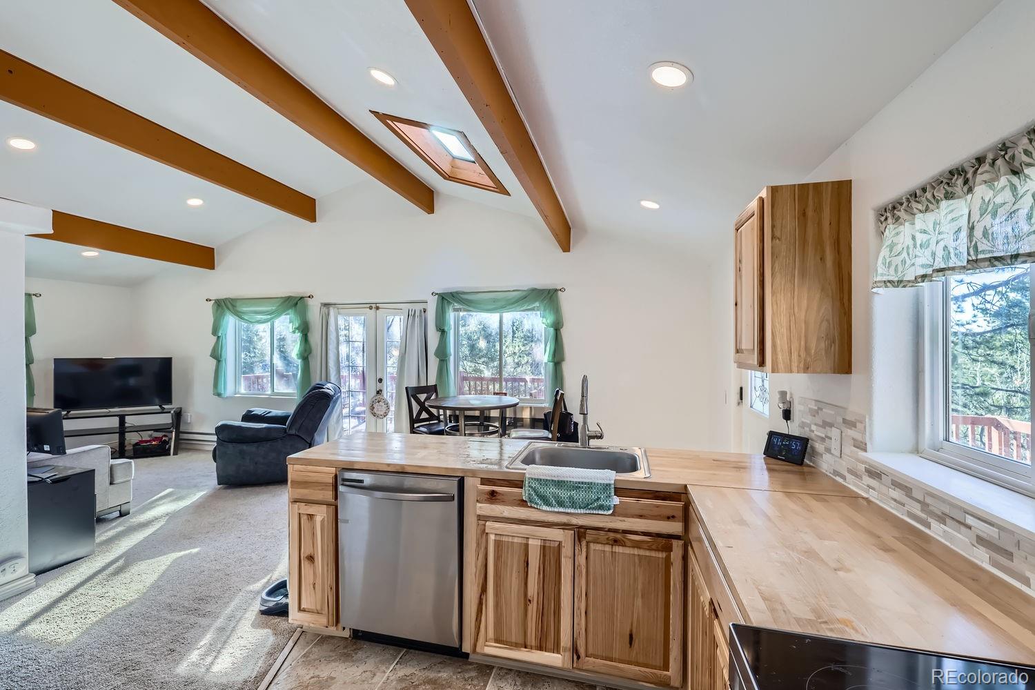 17618 Highway 67 Divide, CO 80814 - Photo 10 of 28