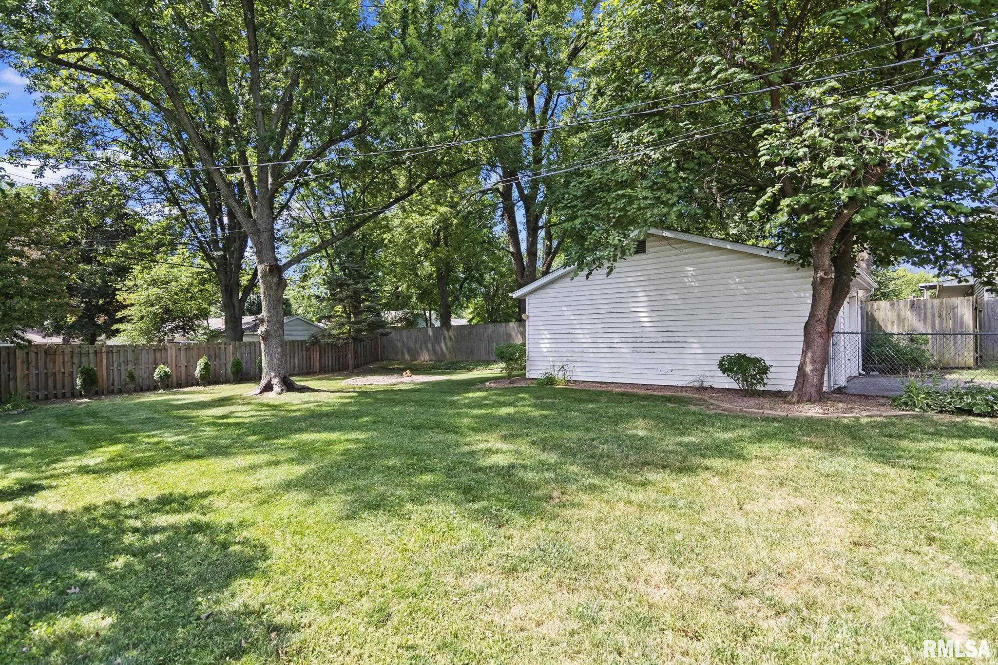 520 Witherspoon Drive Springfield, IL 62704 - Photo 38 of 39 Gallery Image 38