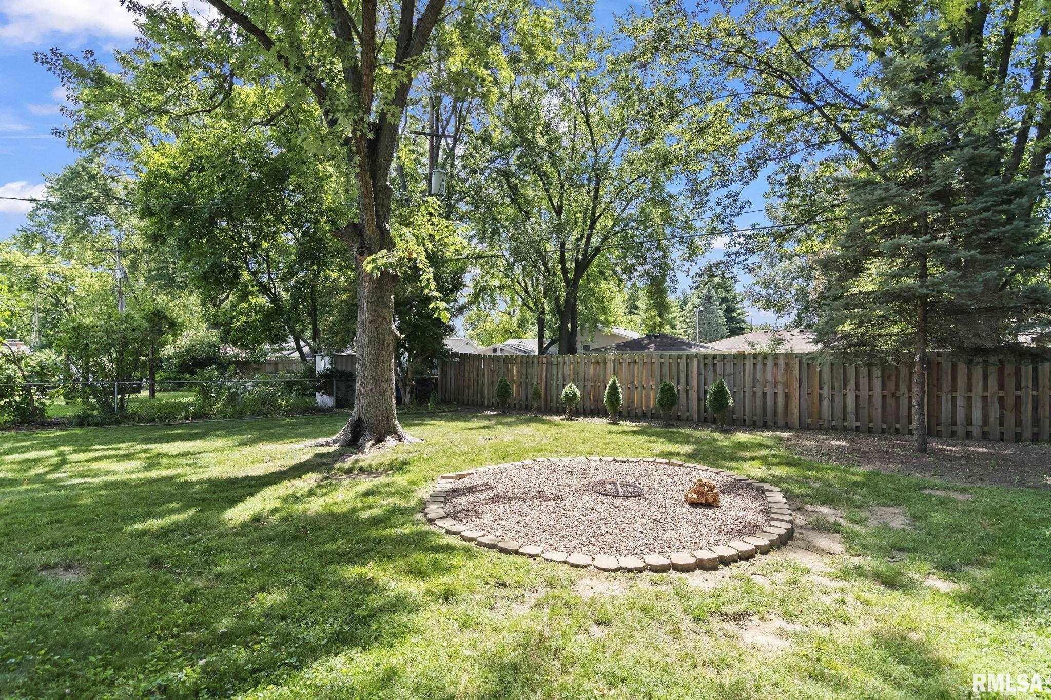 520 Witherspoon Drive Springfield, IL 62704 - Photo 39 of 39 Gallery Image 39