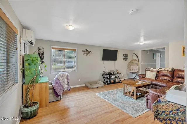 $215,000 | 9057 Highway 32, Cairo, NY 12431