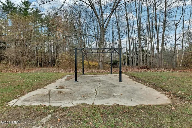 $215,000 | 9057 Highway 32, Cairo, NY 12431