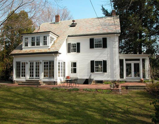 326 Clark Road Brookline, MA 02445 - Photo 4 of 4