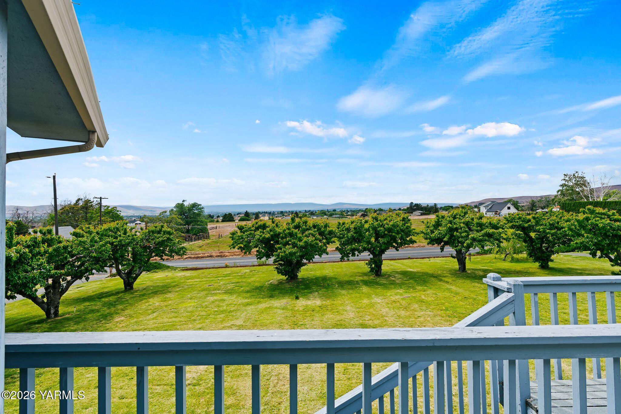605 Bittner Road Yakima, WA 98901 - Photo 3 of 47 12_605 Bittner Rd-3
