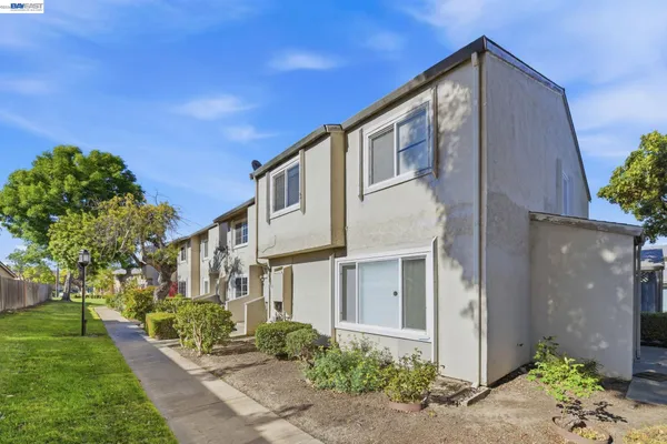 $774,500 | 4336 Planet Circle, Union City, CA 94587
