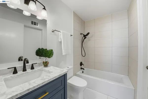 $774,500 | 4336 Planet Circle, Union City, CA 94587